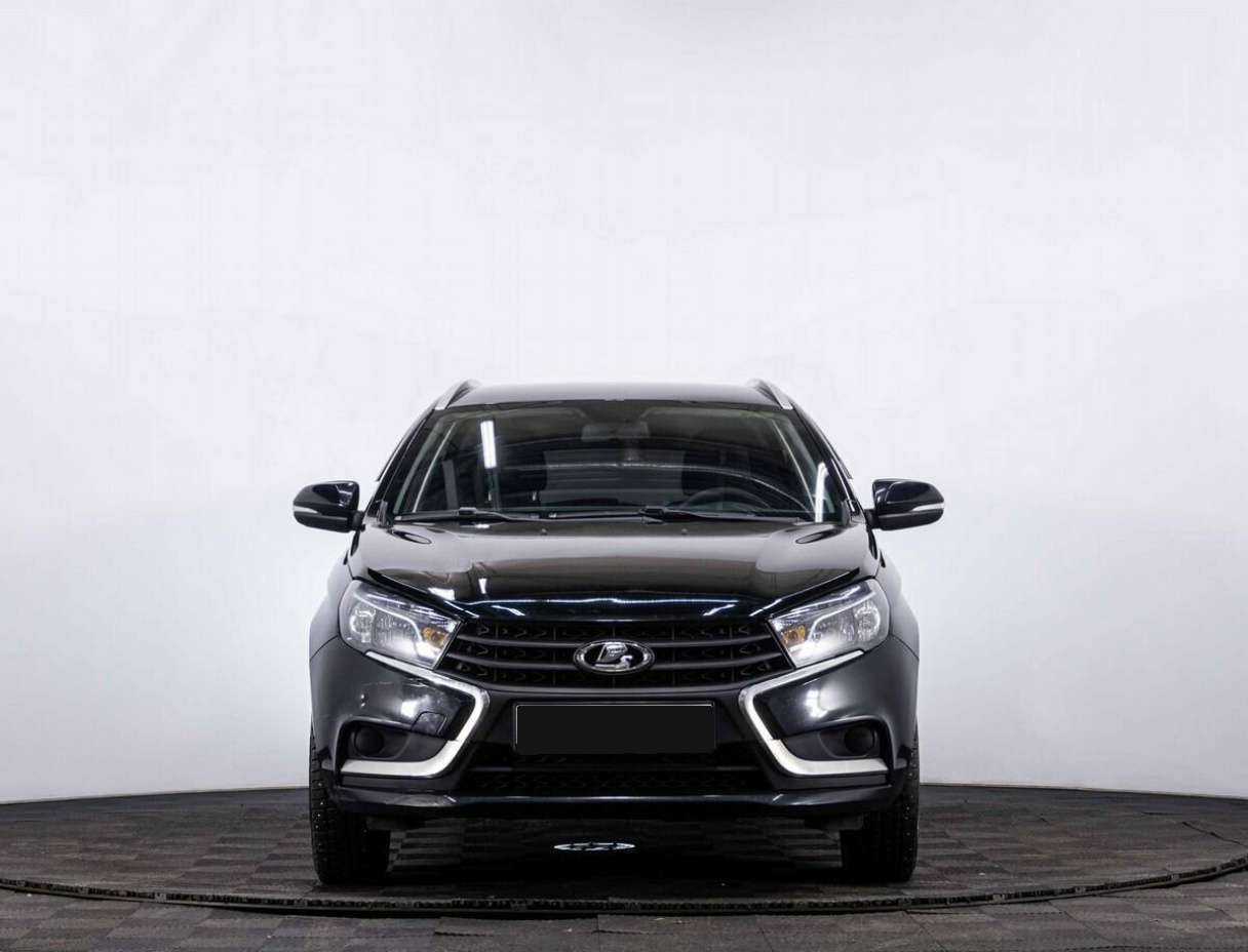 Lada (ВАЗ) Vesta SW, 2020 - фото №2