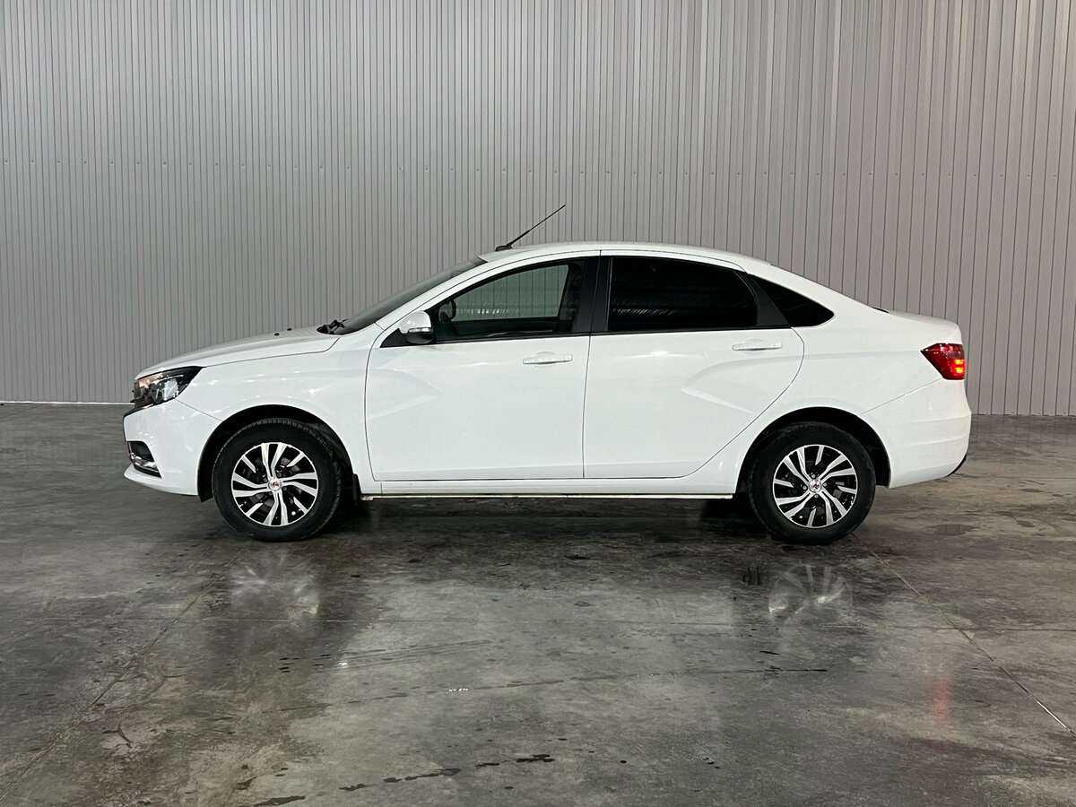 Lada (ВАЗ) Vesta, 2020 - фото №4